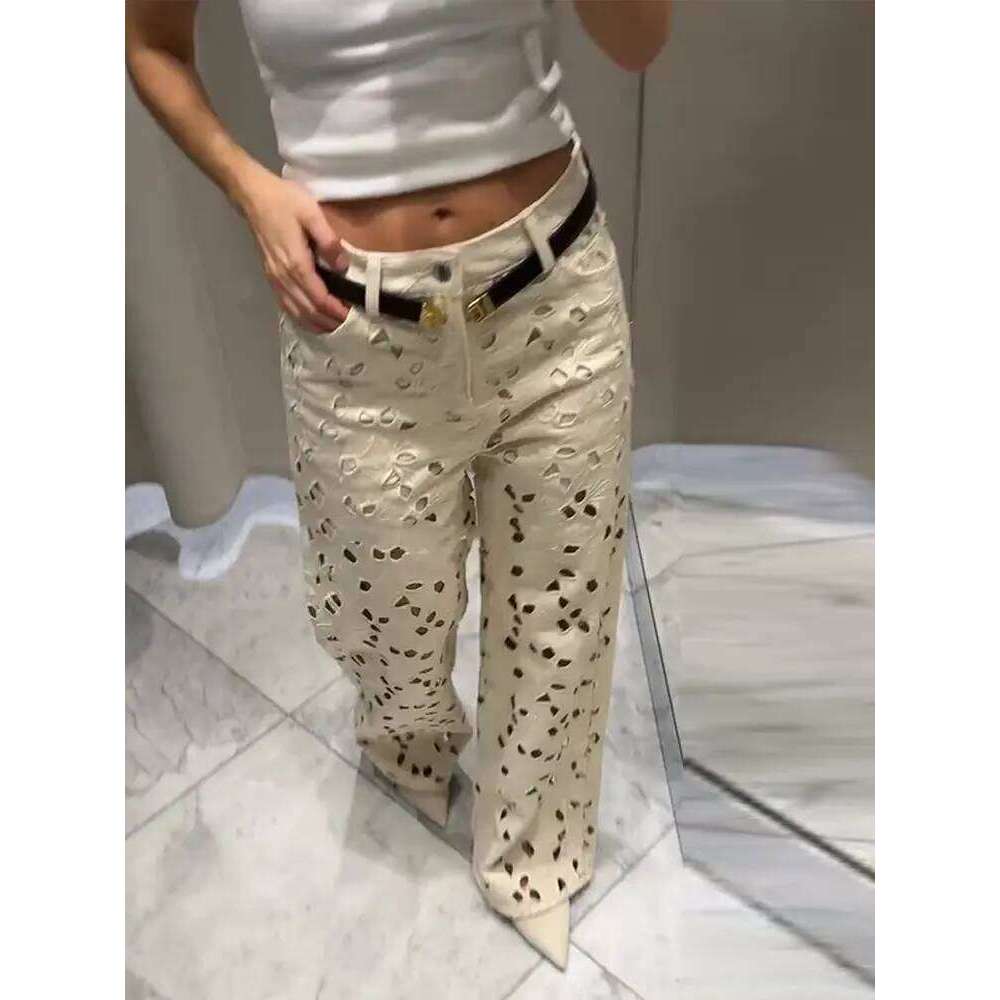 Hole Women's Jeans Fashion Flower High Waist Hollow Out Loose Female Solid Denim Trousers 2025 Spring Summer New Streetwear Pant Z260313