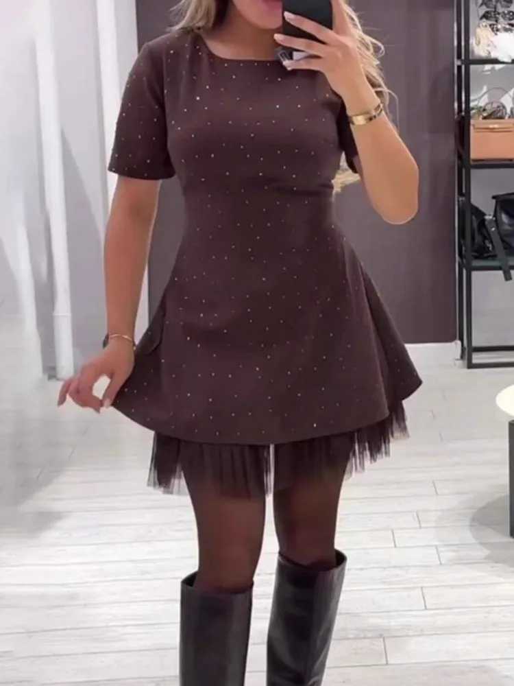 Elegant Casual Dress Spring Summer New Style Hot Rhinestone Hem Mesh Solid Fashion Dress For Women Short Sleeve Holiday DressT260314