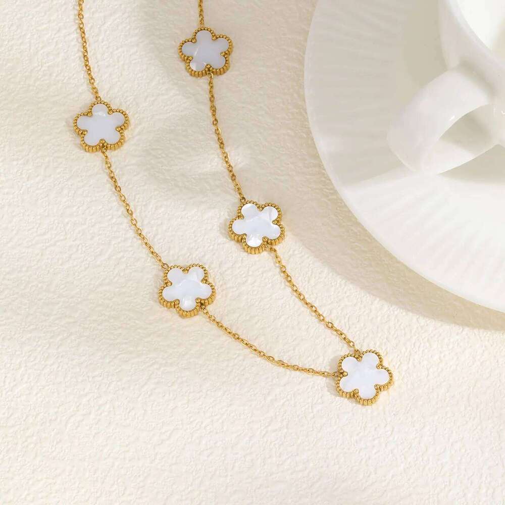 Elegant White Shell Five- Flower Necklace for Women,Gold Color Stainless Steel Necklaces,Dainty Jewelry Mother's Day Gift H260312