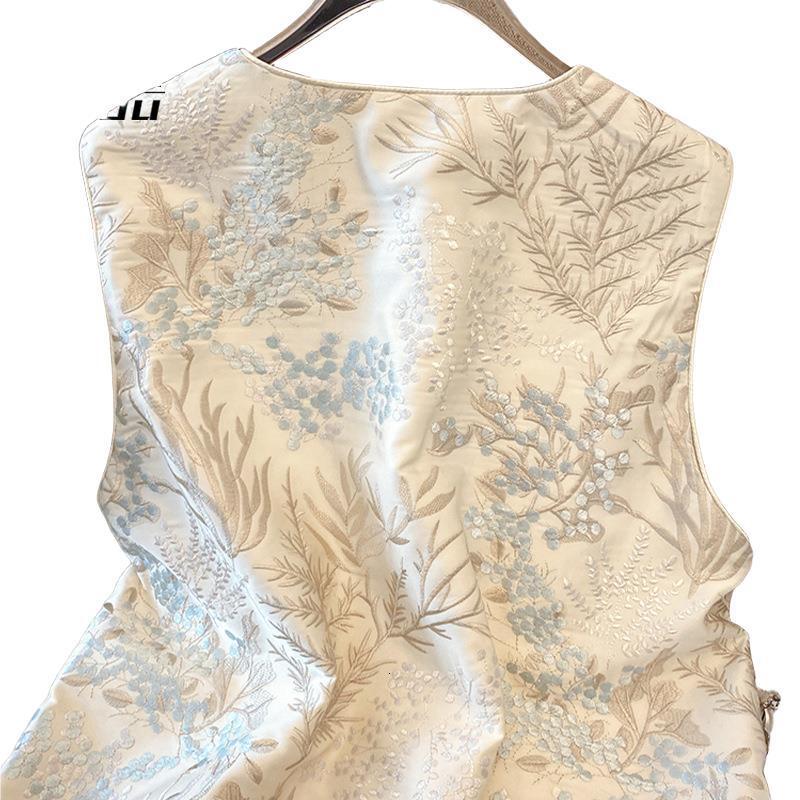 Unique and super stylish Chinese-style embroidered vest for women, young style Tang suit vest, 2025 new model