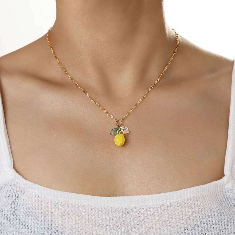 1 exquisite cute resin lemon flower pendant necklace, simple and versatile, fruit collarbone chain, neck chain H260312