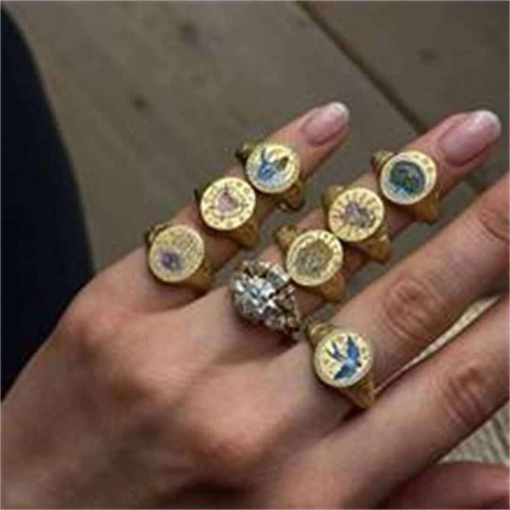 Stainless steel fashionable popular Valentine's Day lion mermaid painted ring with gold plating and color preservation H260312