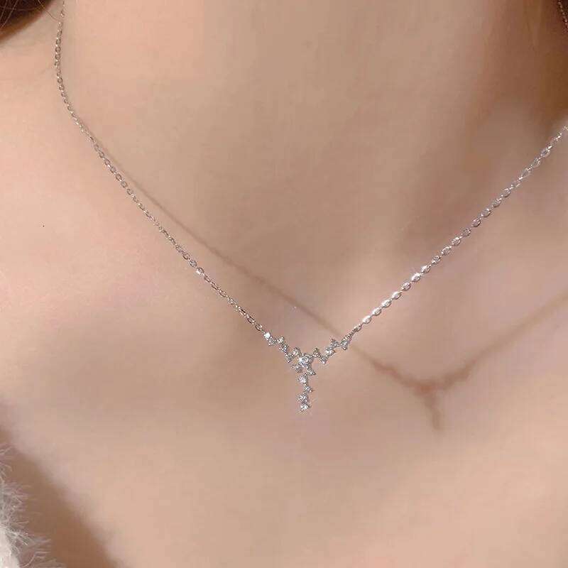 Minimalist Delicate Star Zircon Pendant Necklace for Women Elegant Clavicle Chain Fashion Trendy Wedding Jewelry Gift Wholesale H260312