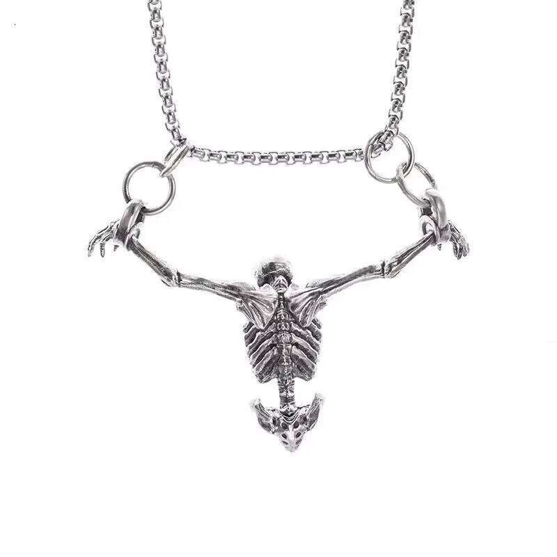 Silver Color Upper Body Skull Pendant Men's Biker Punk Necklace Gothic Alternative Casual Jewelry H260312