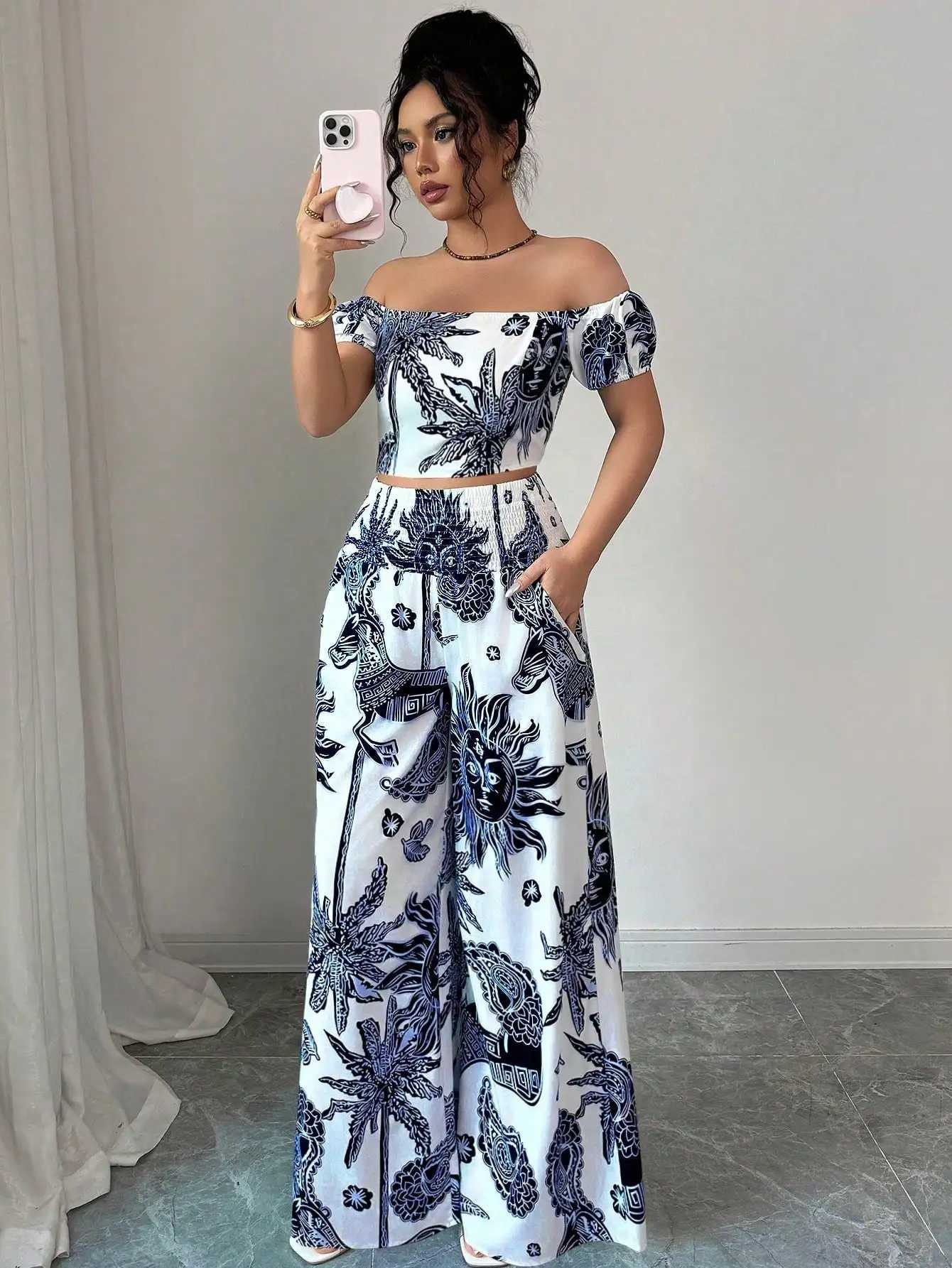 Off-Shoulder Crop Top and Wide-Leg Pants Set with Tribal-Inspired Print M260313