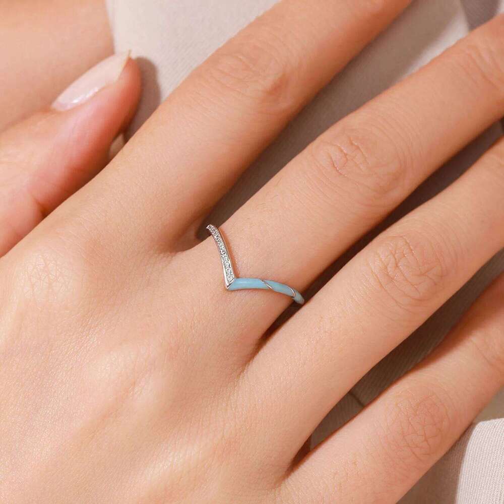 Ailmay 925 Sterling Silver Fashion Romantic Blue Enamel V-Shaped Sparkling CZ Finger Ring For Women Valentine's Day Jewelry Gift H260312
