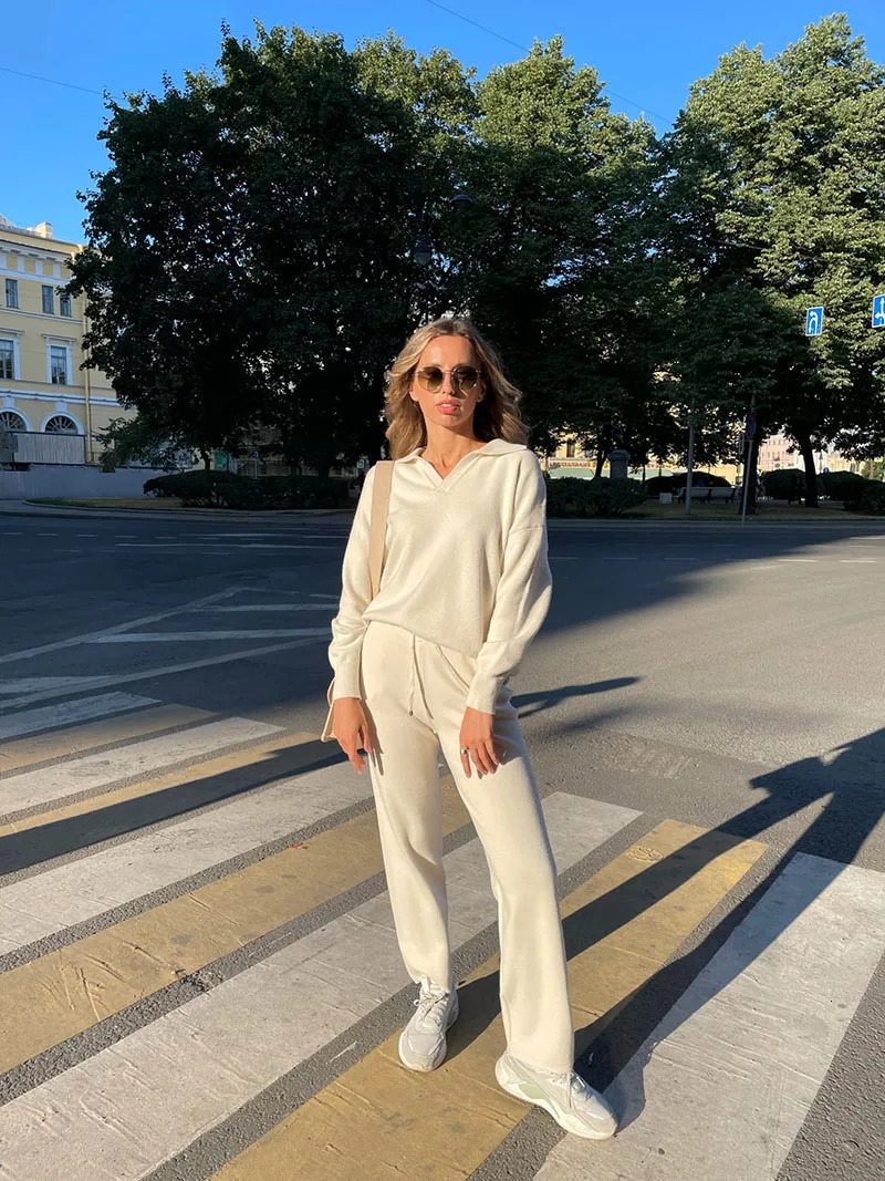2 Pieces Set Women oversize Tracksuit polo collar Sweater Pullover straight pants Sweater Set CHIC Knitted Outwear sweater suit 260309