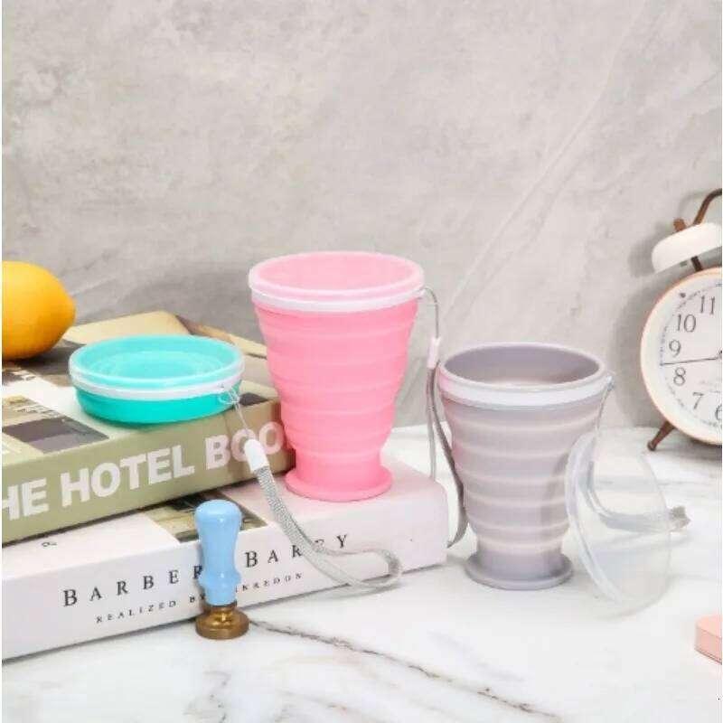1 PC 300ml Silicone Folding Portable Travel Outdoor Sports Foldable Coffee Mug Camping Tea Cup Waterbottle Z260313
