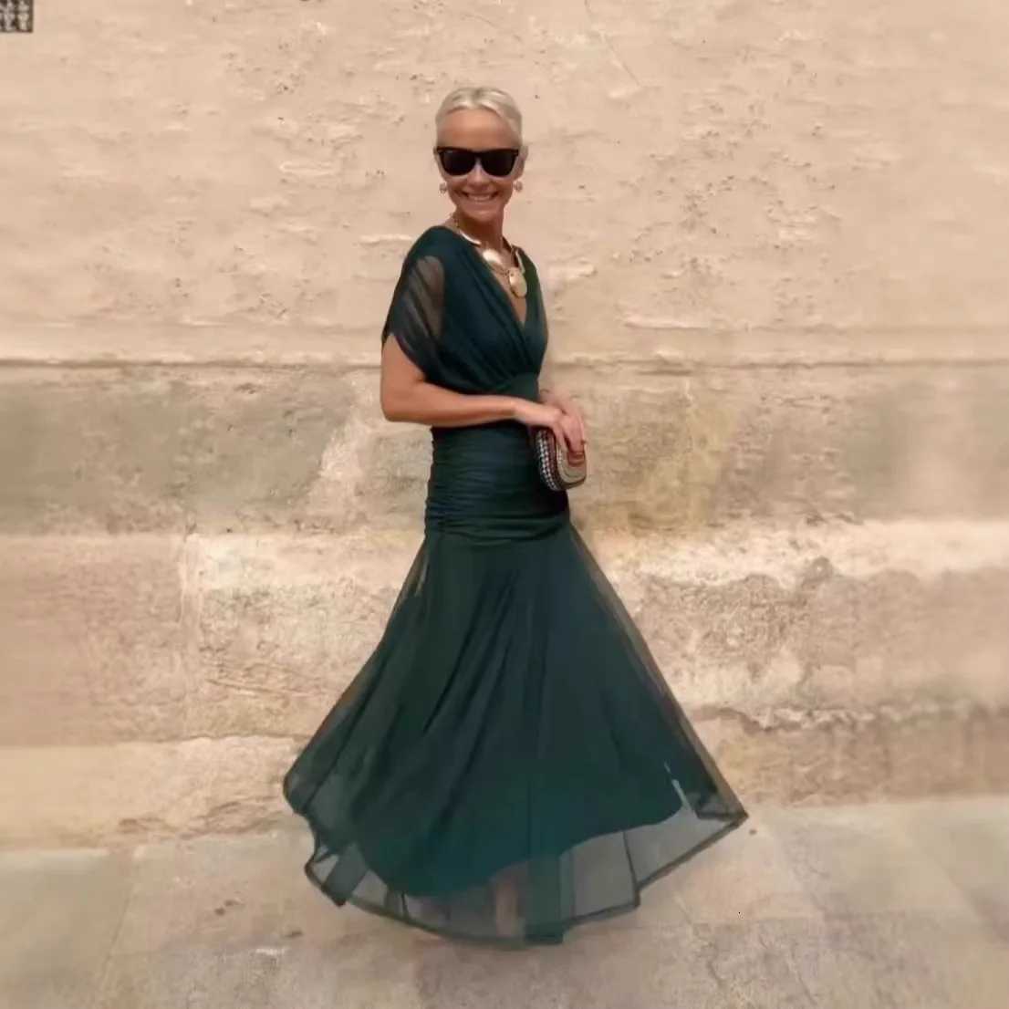 Spring Summer New Style Printed V-neck Mesh Off-shoulder Dress Womens Party Beach Vacation Formal Casual Versatile Evening DressT260314