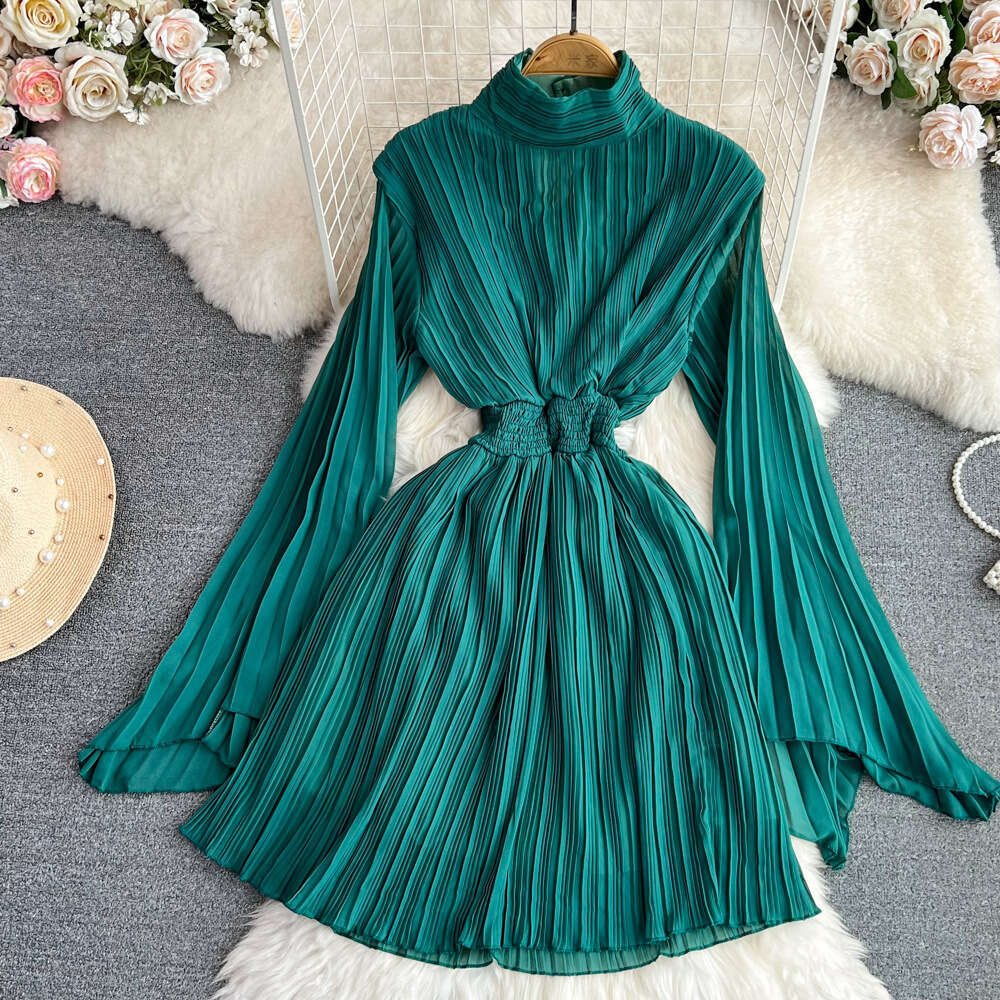 Elegant ladies' chiffon pleated skirt in autumn and winter, bell shaped sleeves, stand collar, A13 waist cinching, slim fit A-line design