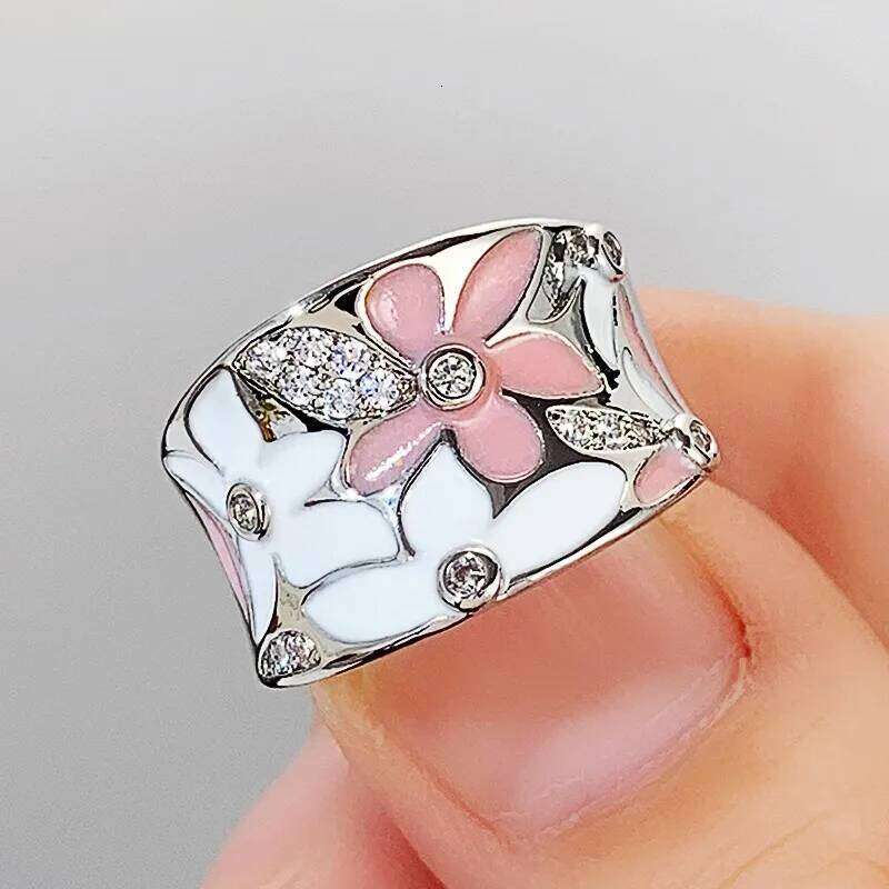 Huitan Aesthetic Enamel Flower Finger for Women Wedding Party New 2023 Ring Silver Color Luxury Cubic Zirconia Jewelry Gift H260312