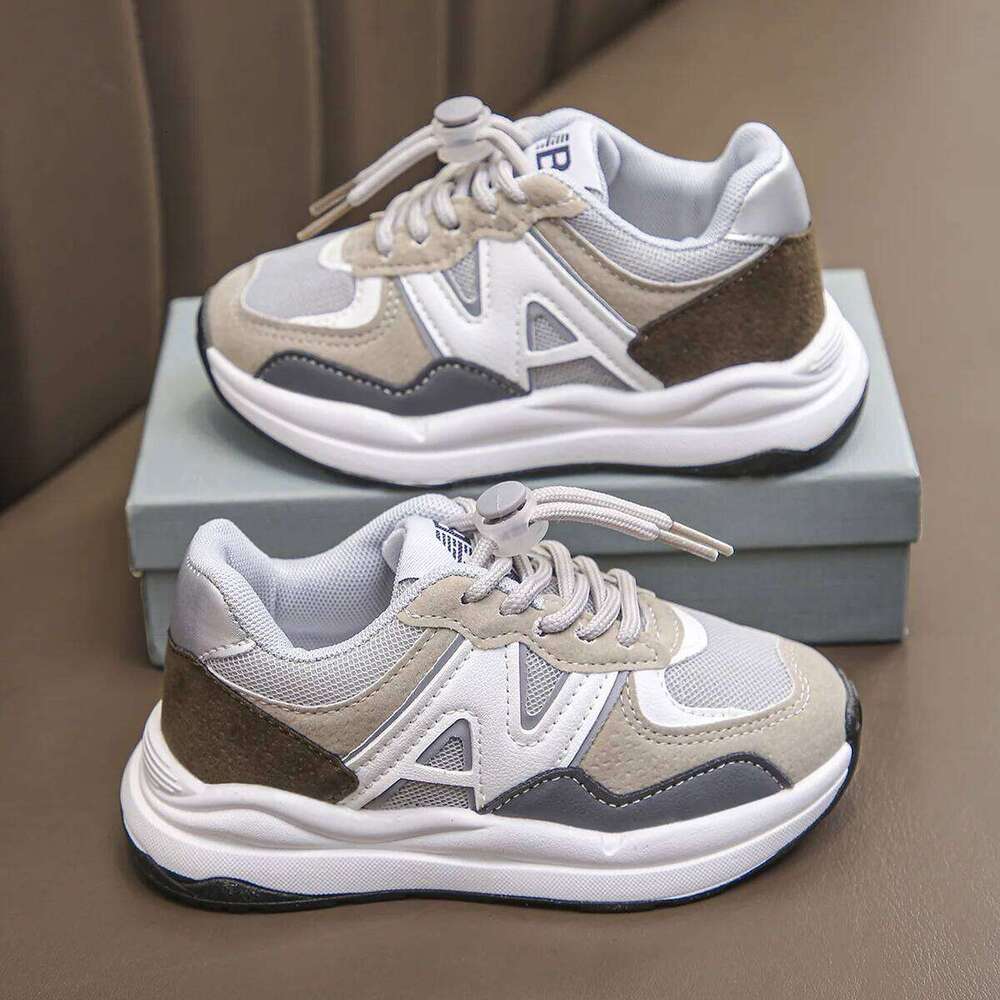 Kids Boys Girls Soft Sneakers Fashion Sports Running Casual Baby Toddler Outdoor Flat Shoes Trend Chic Basketball Footwear 26Y0313