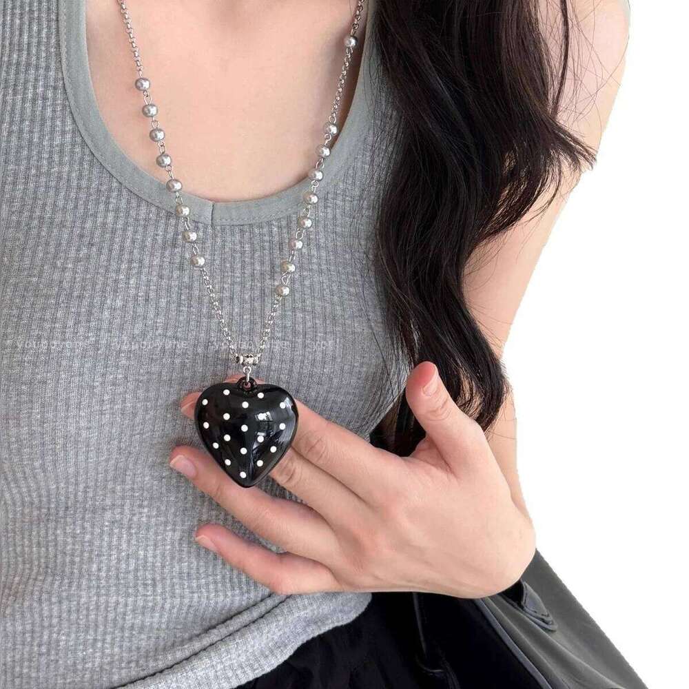 Black Polka Dot Butterfly Knot Pearl Necklace Women's Long Clavicle Chain Versatile Design Sensation Accessory Handmade Craft H260312