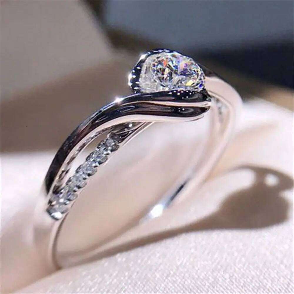 Sparkling 925 Silver Rings Women Shinning White Sapphire Wedding Ring Cubic Zirconia Jewelry Gifts Size 6-10 Elegant H260312