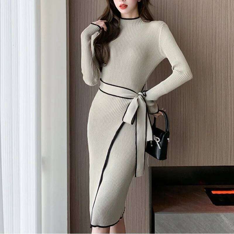 Women's 2024 Autumn and Winter Fashion Sweater Spliced Neck Contrast Pit Strap Waist Slimming Long Sleeve Knitted Casual Dress Z260313