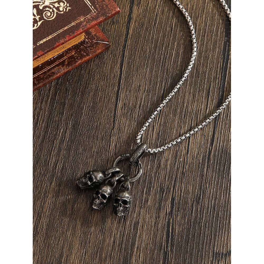 Retro Punk Skull Pendant Dark Personality Trendy Accessories Handsome Men's and Women's Same Style Fried Street Necklace H260312