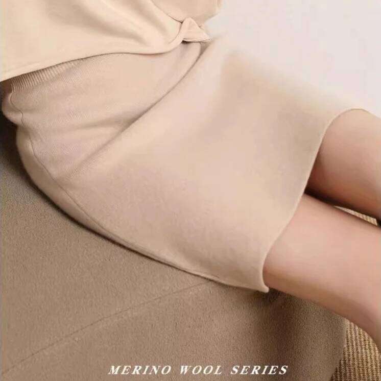 Autumn/Winter Women's Stretch Pencil Skirt, High-waisted A-line Mini Skirt Asian Sizing, Available in Black, Pink, Beige. Z260314