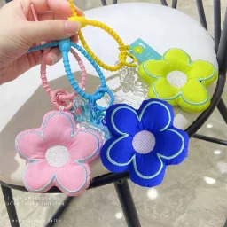 1PC Fashion Stuffed Keychain Pendant Bag Charm Flower Accessories Handbag Ornaments Cute Lanyard Car Key Chain 260311