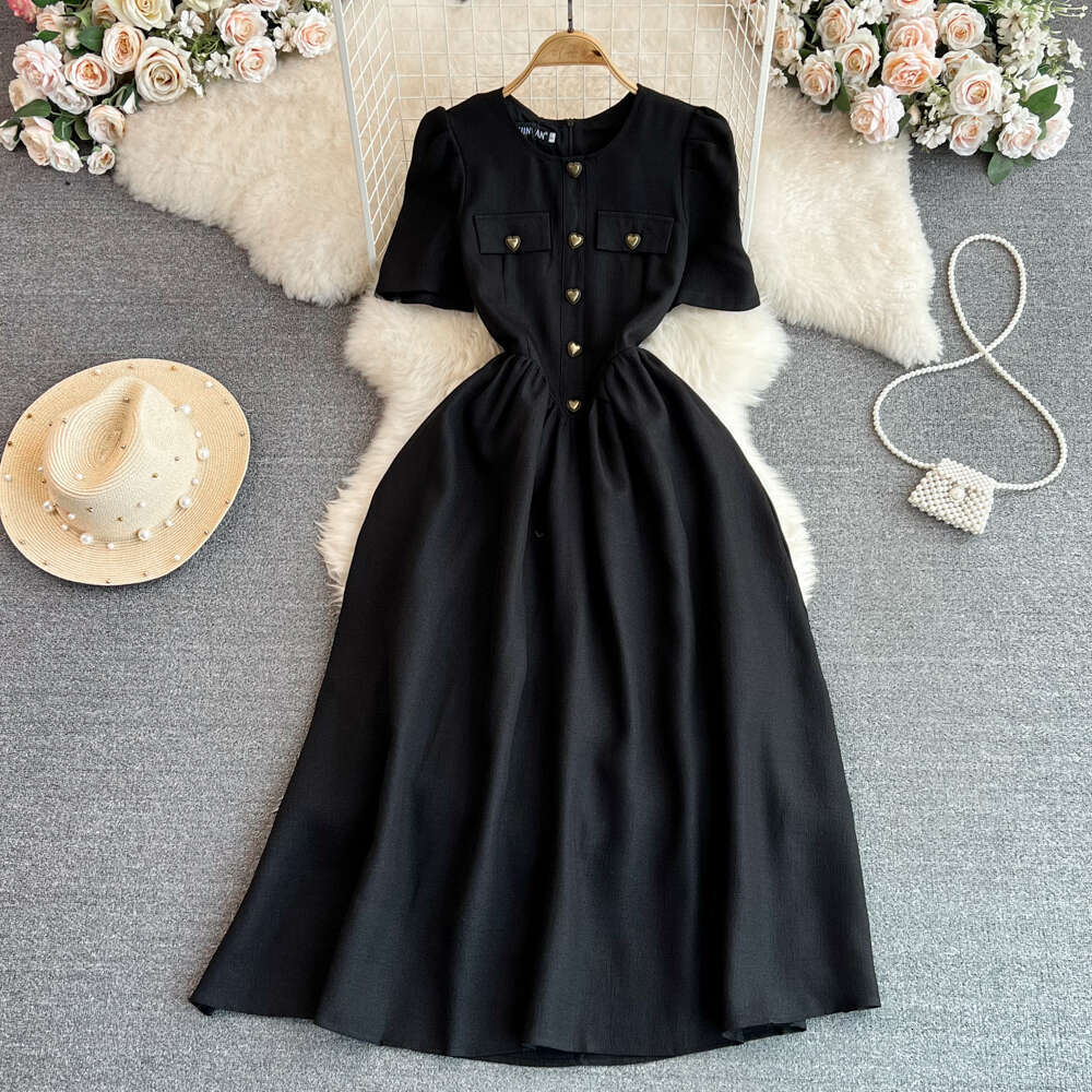 Black Hepburn style long skirt, summer style retro elegant a20 fluffy short sleeved round neck waist slimming A-line skirt