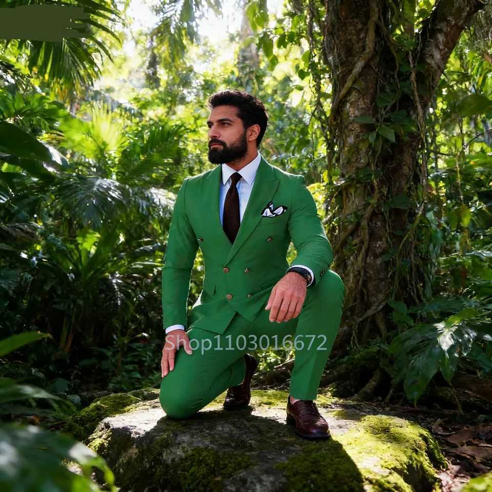 Formal Tuxedo for Men Business Suits Double Breasted Peaked Lapel Groom Tuxedos Wedding Party Fashion Blazer Pants 2PCs M260313