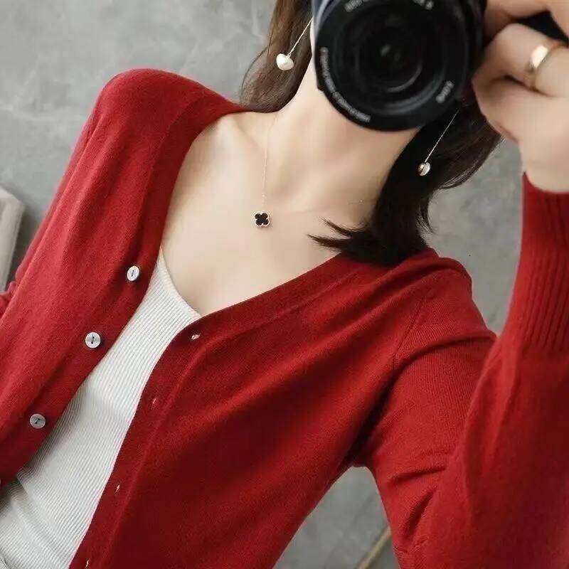 Women V-neck Long Sleeve Knitted Outerwear Solid Thin Spring Autumn Sweaters Knitwears Korean Fashion Red Cardigans Z260313