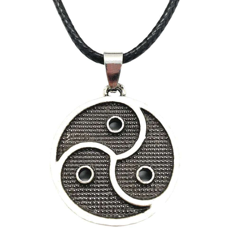 Nostalgia BDSM Symbol Pendant Vintage Necklace Men Women Casual Party Accessories Jewelry H260312
