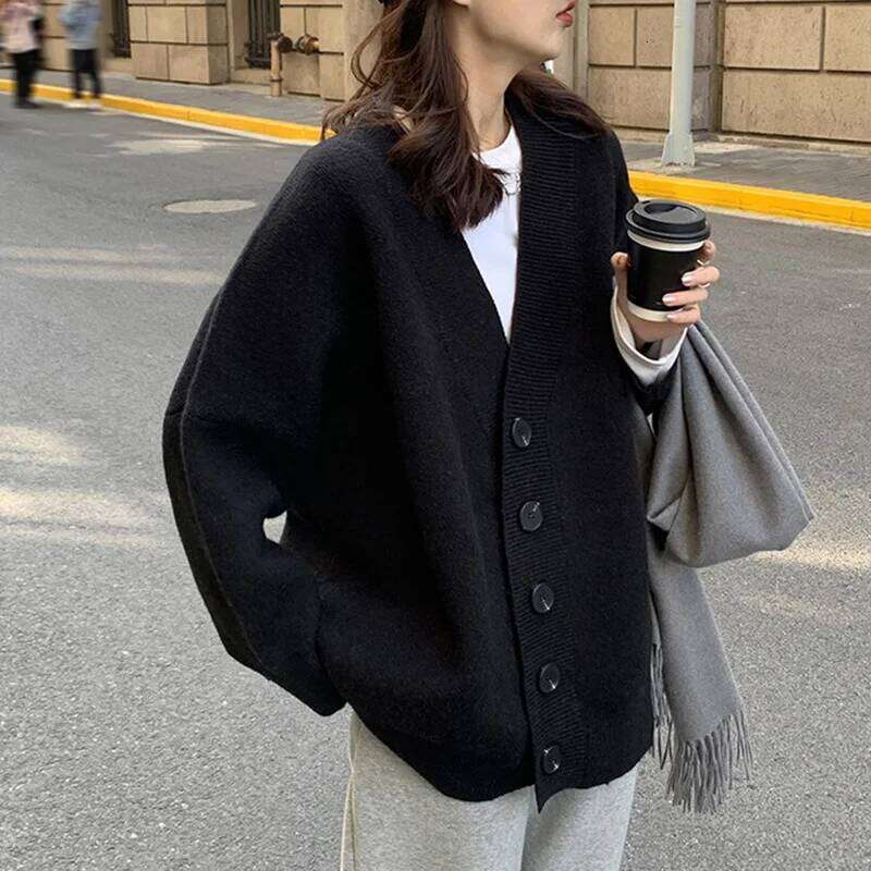Minimalist Cardigans for Women Loose Black Single Breasted V-neck Knitted Soft Warm Autumn Winter Students Leisure Z260313