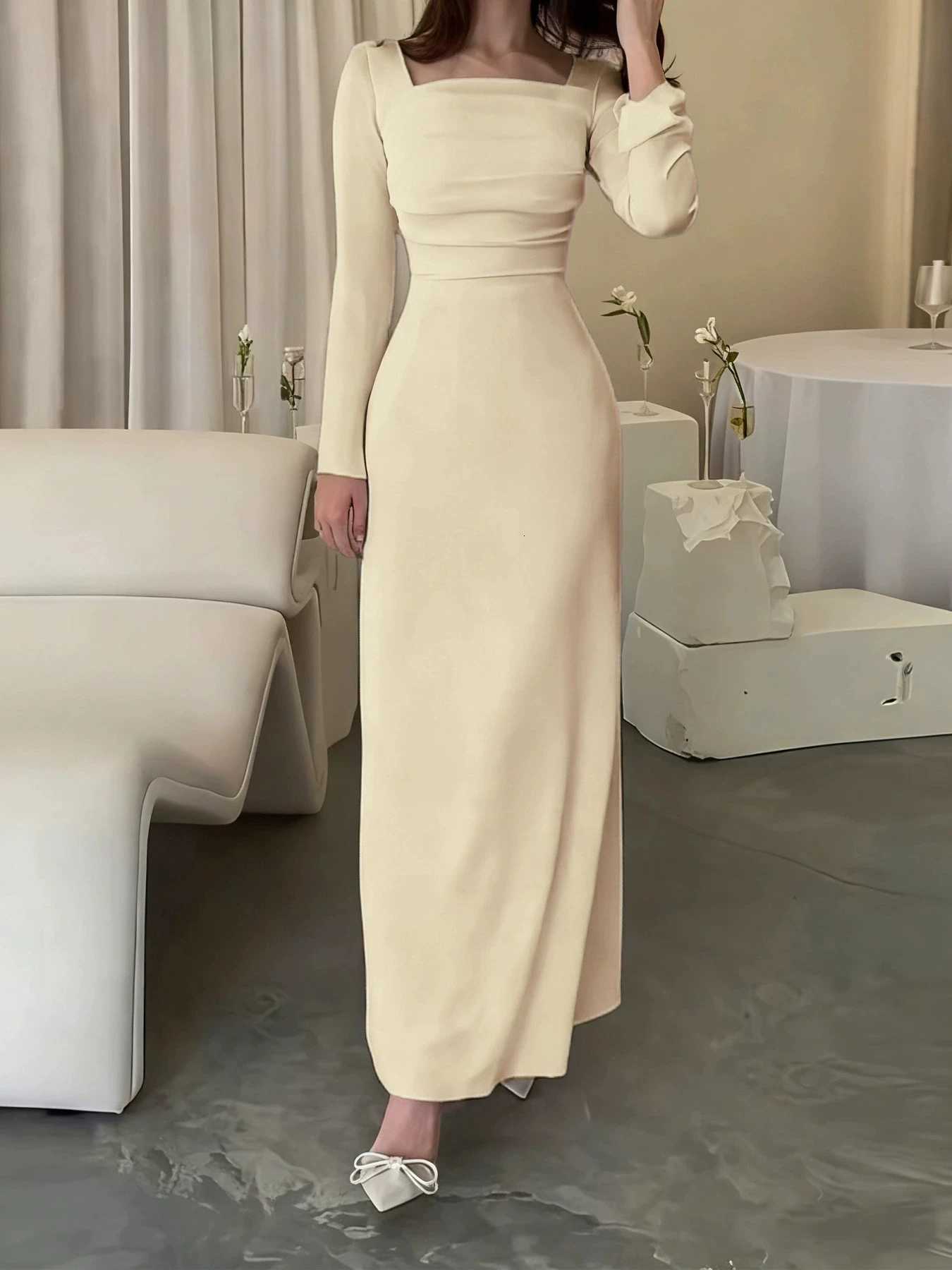 Square collar long sleeved new dress high waist solid color fashionable dress pleated slim fit high waist casual long dressT260314