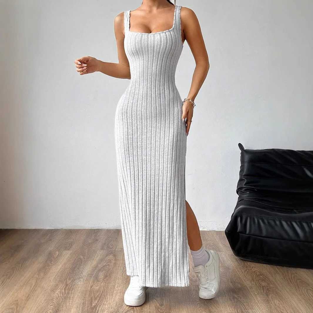 Elegant Slim Knitted Dresses Women New Sexy Hollow Out Backless Bodycon Long Dress Streetwear Fashion Casual Solid Lady DressT260314