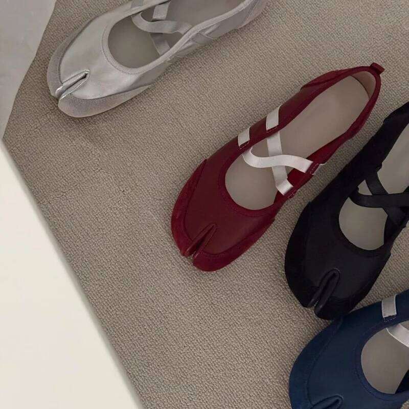 Black Silver Red Ballet Flats Trainers Women Split Toe Ballerina Tabi Walking Sneakers Woman Mary Jane Shoes Footwear Summer