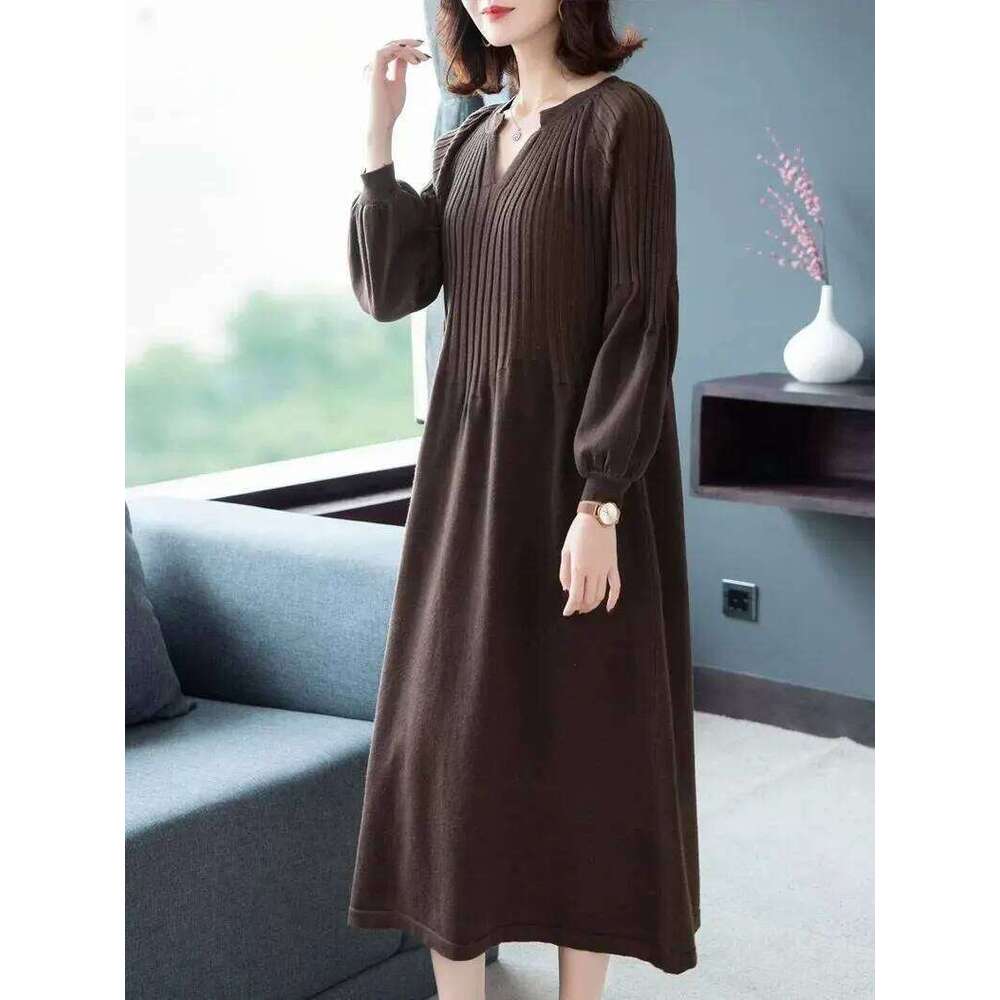 Fat Mm Large Size Light Mature Style V-neck Knitted Dress Women 300 Pounds Foreign Sweater Autumn Winter New Bottoming Dresses Z260313