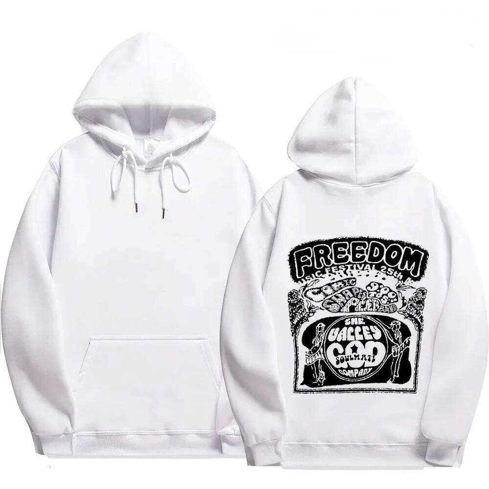 The new freedom letter-printed is suitable for both men women. It's a casual and sporty hoodie with street fashion Z260314