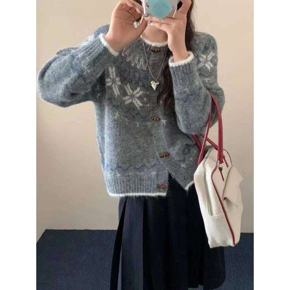 Autumn Winter Retro Jacquard Women Sweater Korean New Lazy Style Loose Long Sleeves Bull Horn Button Knitted Cardigan Z260314