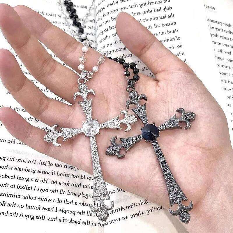 2025 Women Rhinestone Cross Pendant Necklace Y2K Hip Hop Street Creative Vintage Choker Punk Fashion Daily Jewelry Party Gifts H260312