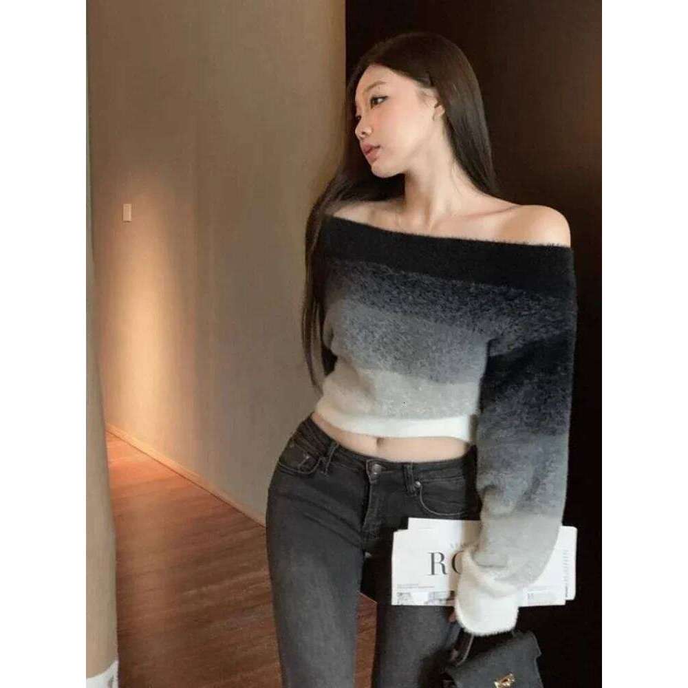 Slash Neck Sweaters Women Gradient Color Advanced Slouchy All-match American Style Long Sleeve High Street Sexy Knitwear Autumn Z260313