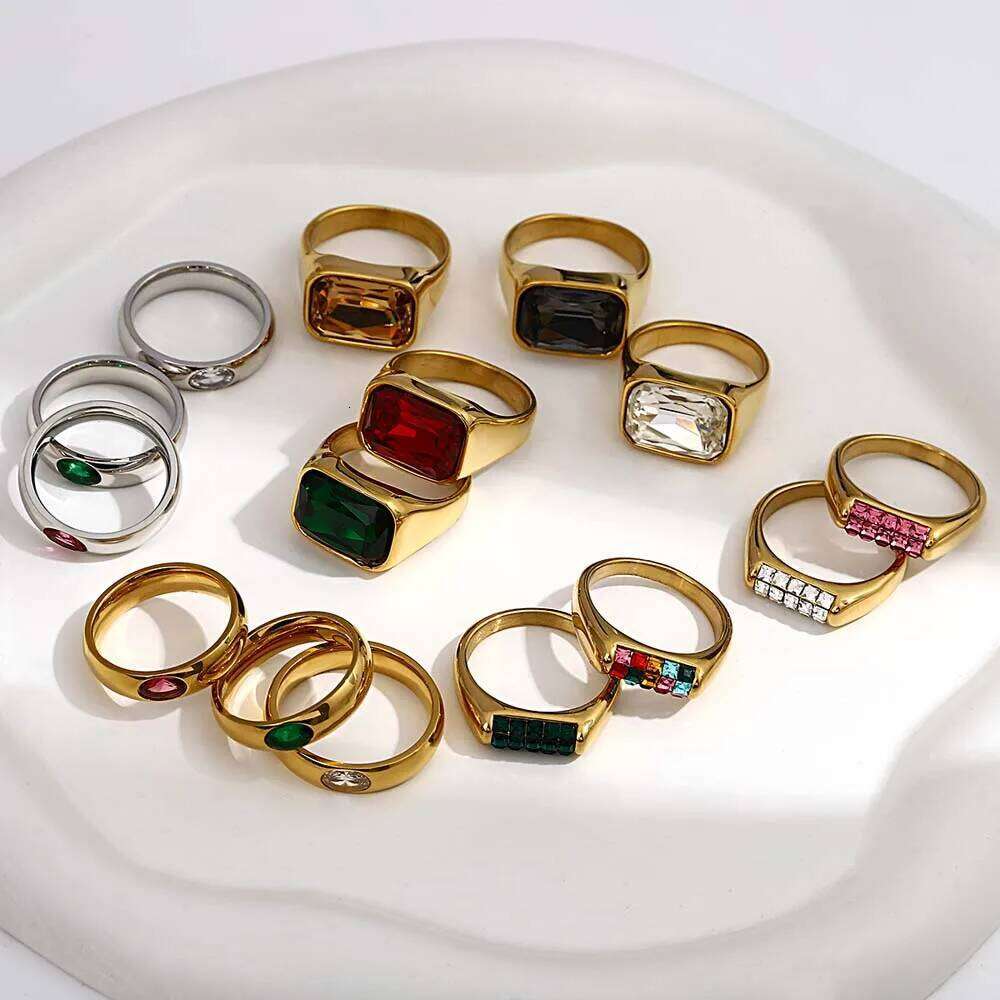 Freetry Fashion Inlaid Rhinestone Crystal Exquisite Geometric Stainless Steel Waterproof Gold Plated Ring Jewelry Gift H260312