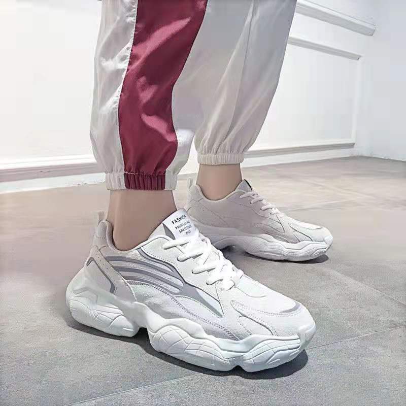 2026New Trendy Shoes Dad Shoes Shoes Men s Korean Version Trendy Student Versatile Sports Reflective Height Increasing Shoes