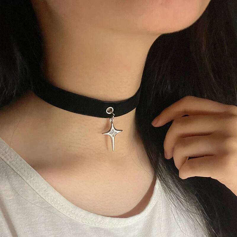 Korean-Inspired Goth Choker Necklace with Moon Pendant; Women's Vintage Clavicle Chain Accessory H260312