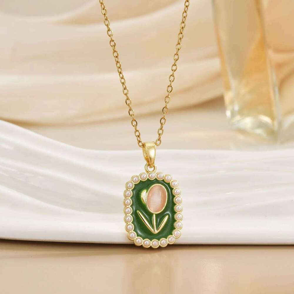 European American Hot-Selling Fashionable and Elegant New Style Titanium Steel Necklace for Women Wholesale from Manufacturers H260312