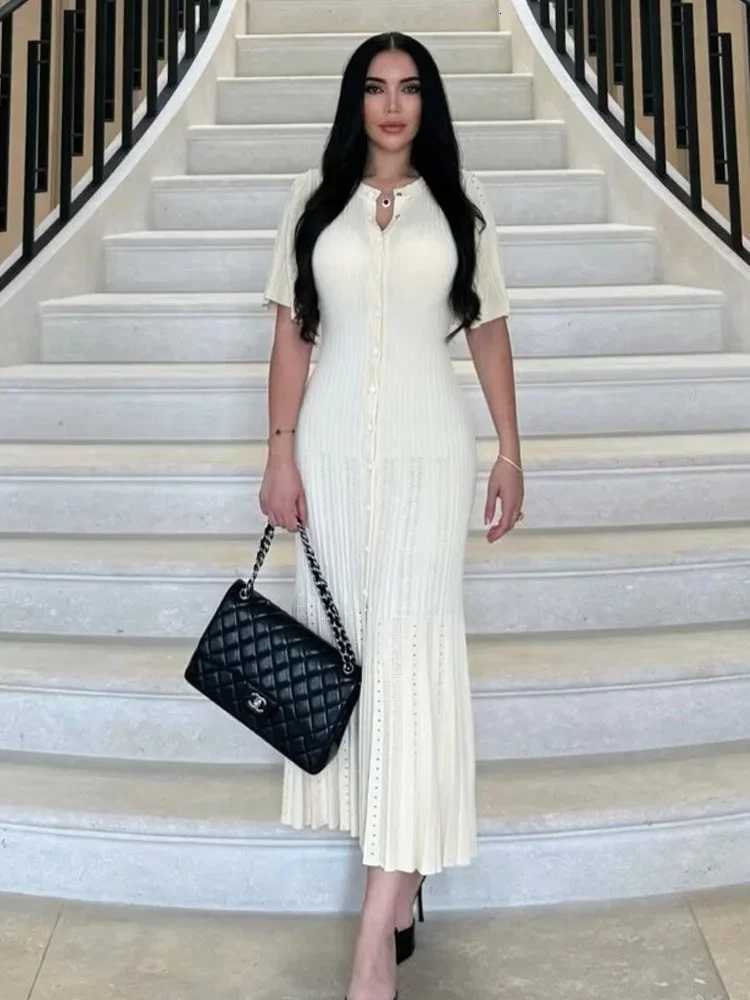Elegant Knitted Dress Women Casual O Neck Solid Short Sleeved Button High Waist Split Dresses New Female FashionT260314