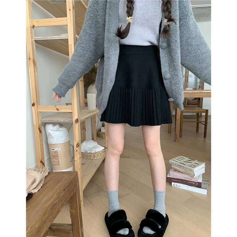 Autumn Pleated Women Mini Korean Sweet Knitted Slim Female Skirts New Preppy Style Elastic Waist Ladies Casual Skirt InsI Z260314