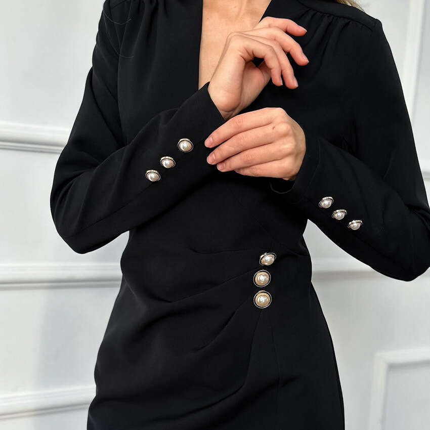 European American Style Pearl Button Design V Neck Long Sleeve Shirt Dress Women Suitable For Commuting With A Sophisticated And Elegant Fit MAKOUFEI