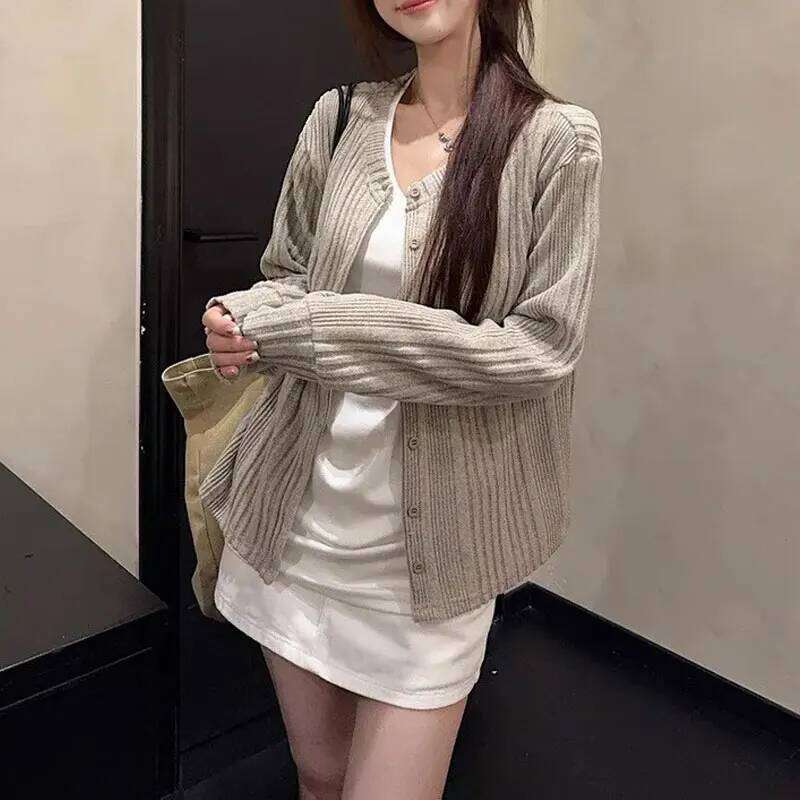 Basic Korean Solid Color Knitted Cardigan Autumn New Casual V-Neck Women's Clothing Long Sleeve Vintage Single-breasted Sweaters Z260313