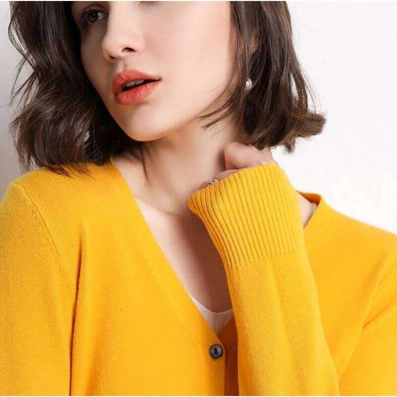 Women V-neck Long Sleeve Knitted Outerwear Solid Thin Spring Autumn Sweaters Knitwears Korean Fashion Red Cardigans Z260313