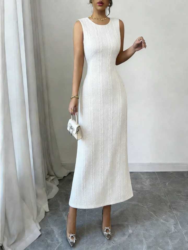 Maxi Dress Spring Summer Women White Sleeveless Textured Knit Bodycon Elegant Chic Romantic Date Party Vacation DressT260316
