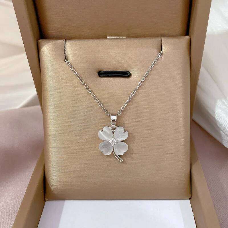 Fashion Moonstone Cr Pendant Necklace Stainless Steel Chain Jewelry Gifts for Women Girls Daily Party Accessories H260312