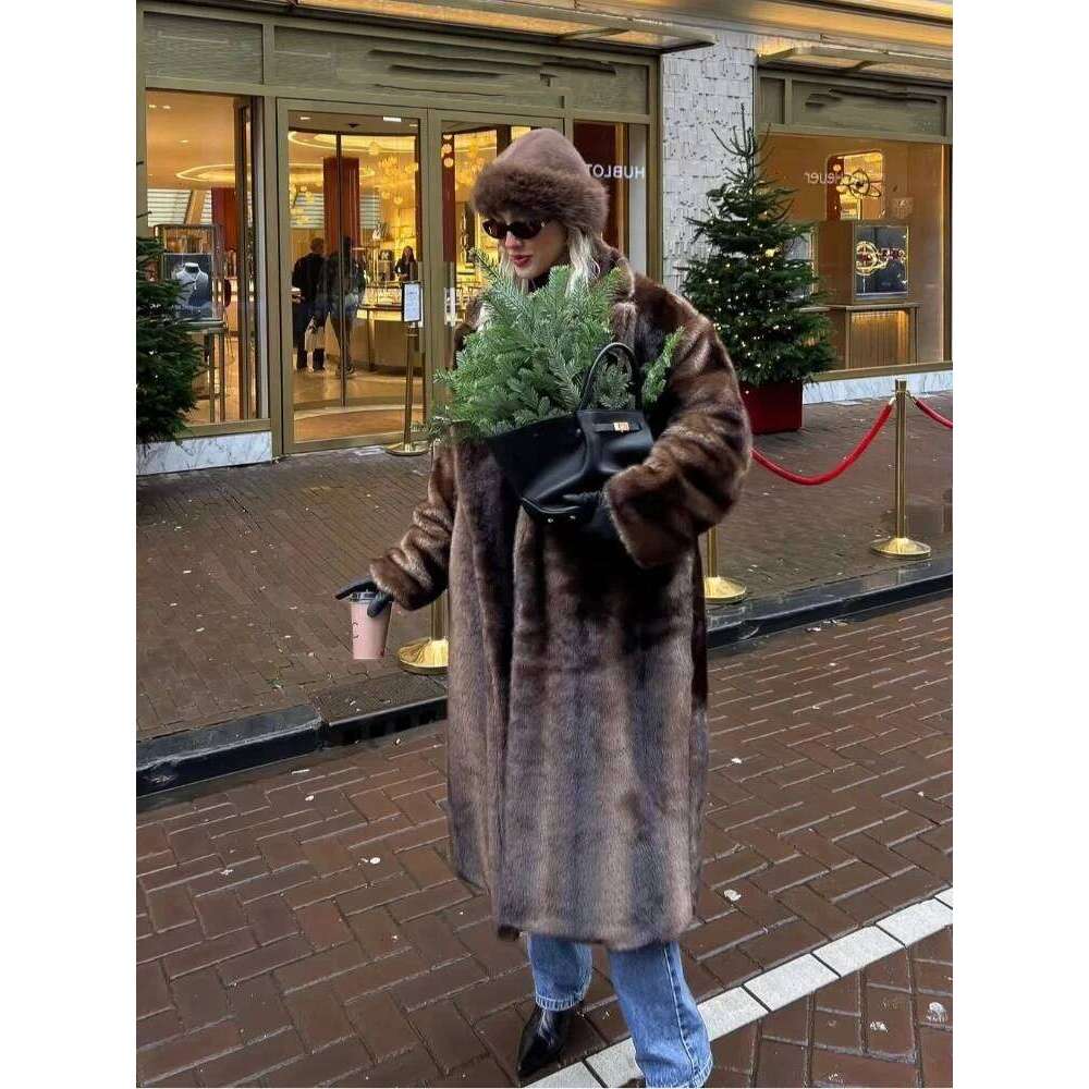 Luxury Faux Fur Long Coat Women 2025 Fashion Winter Plush Warm Jackets Full Sleeve Loose Fit Elegant High Street Overcoats Z260313