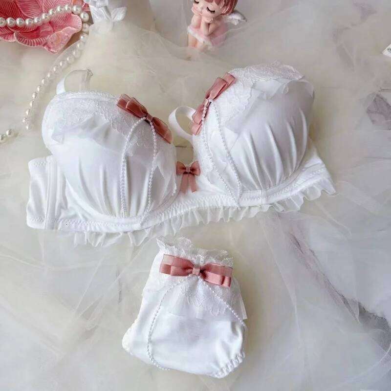 Embroidered Thin Cup Without Steel Ring, Comfortable Cute Gathering For Student Girls, Sexy Lingerie And Bra Set