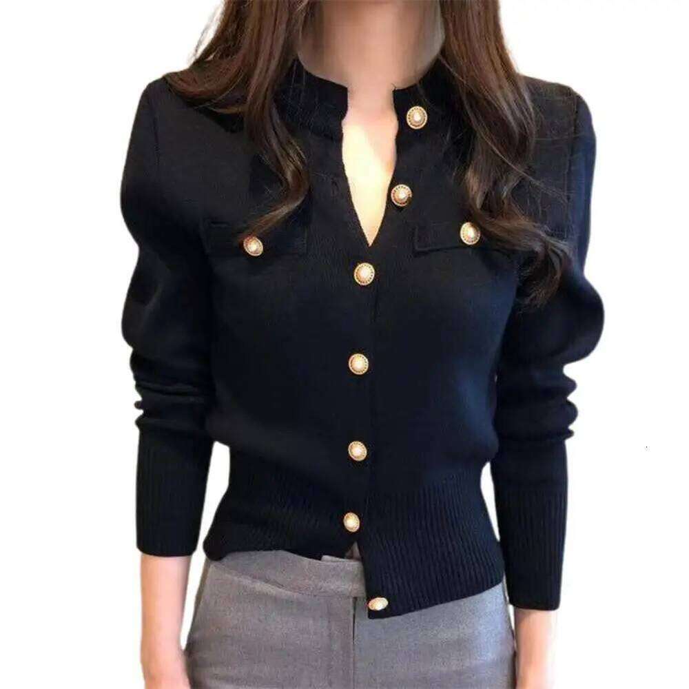 Women Cardigan Sweater Decorative Pockets Faux Pearl Buttons Knitted Coat Short Single Breasted Korean Slim Chic Ladies Tops Z260314