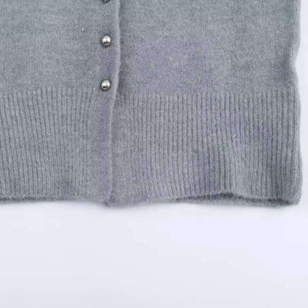 2026 Spring Autumn Women's Sweet Chic O-neck Buttons Open Sweaters Office Lady Casual Elegant Soft Knitted Gray Street Cardigans Z260314
